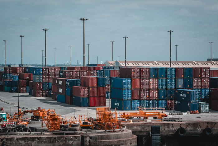 The Way Forward for Hong Kong’s Foreign Trade Businesses: From "Volume-Centric Approach" to "Brand-Centric Strategy"