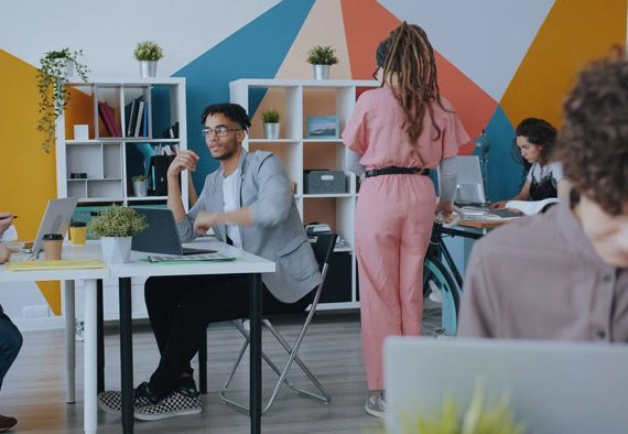 From Likes to Invoices: How to Turn Vanity Traffic into Real Revenue with Social Media Marketing